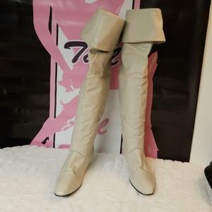 Vintageover the knee  Boots